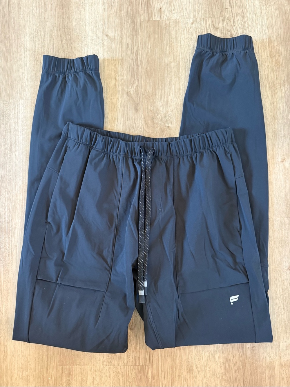 Men’s black Fabletics joggers size S